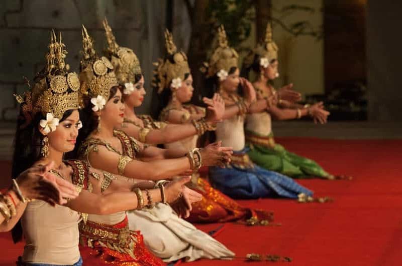 Une soirée inoubliable : spectacle de danse Apsara avec dîner buffet
