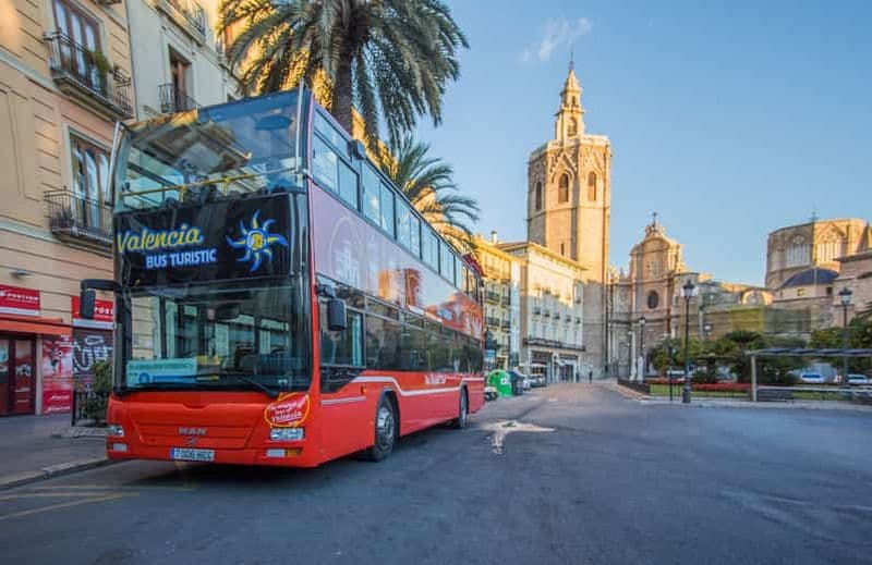 Valence : 48 heures de bus à arrêts multiples et San Nicolás