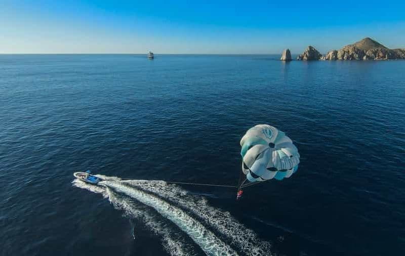 Los Cabos : Le parachute ascensionnel, une nouvelle perspective depuis le ciel.