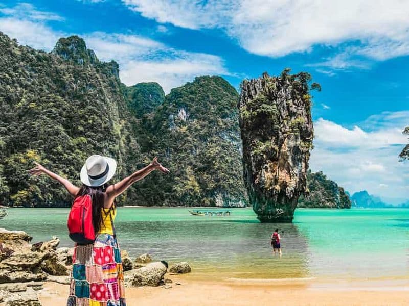 Billet Au départ de Phuket : Baie de Phang Nga et excursion en canoë-kayak à bord d'un grand bateau