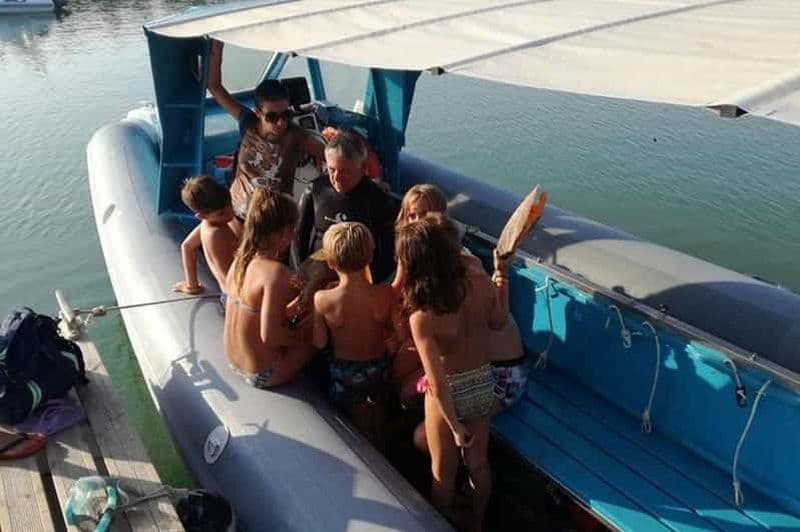 Billet Île de Giglio (Tuscania) : Visite et plongée en apnée sur un canot pneumatique