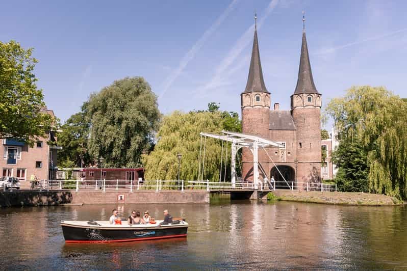 Delft : Croisière en bateau ouvert sur le canal avec skipper