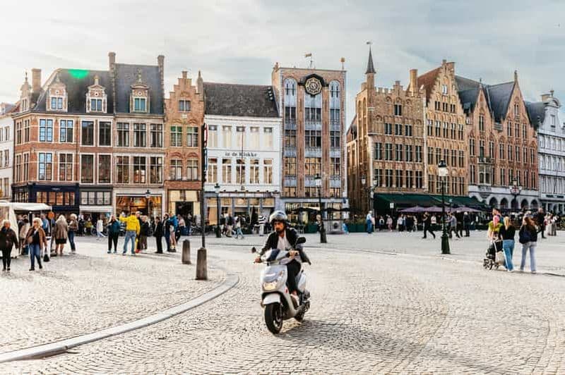 Billet Amsterdam : Bruxelles et Bruges avec dégustation de chocolat en option
