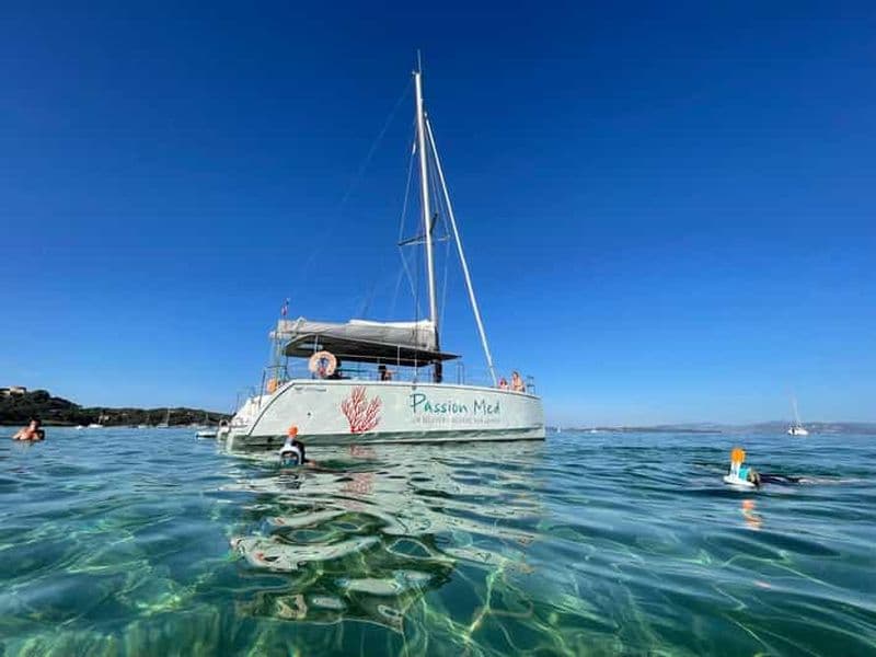 Demi-journée en catamaran Presqu'île de Giens - île de Porquerolles