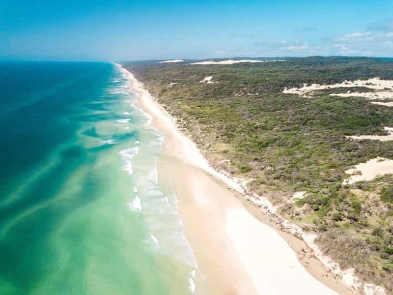 Depuis Hervey Bay : K'gari Getaway - Circuit de trois jours en autocar 4x4