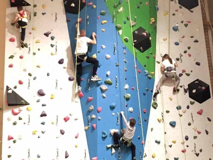 Donja Stubica : cours d'escalade sportive sur rocher artificiel