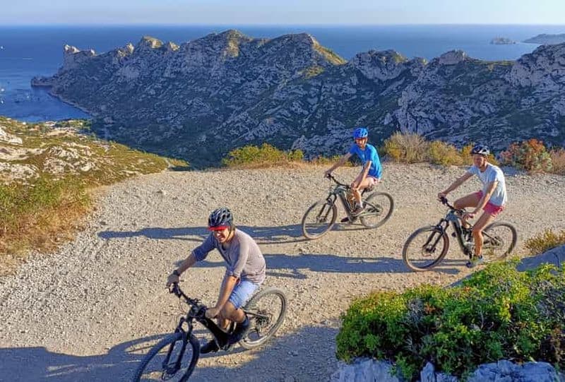 Au départ de Marseille : Parc national des Calanques - Randonnée en VTT