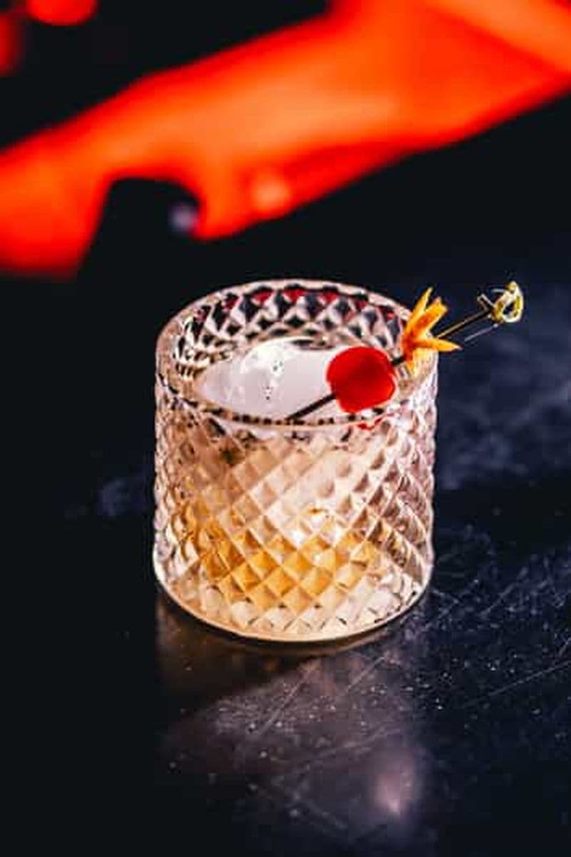 Spectacle de cabaret de la Saint-Sylvestre au Valmont avec Open Bar et DJ