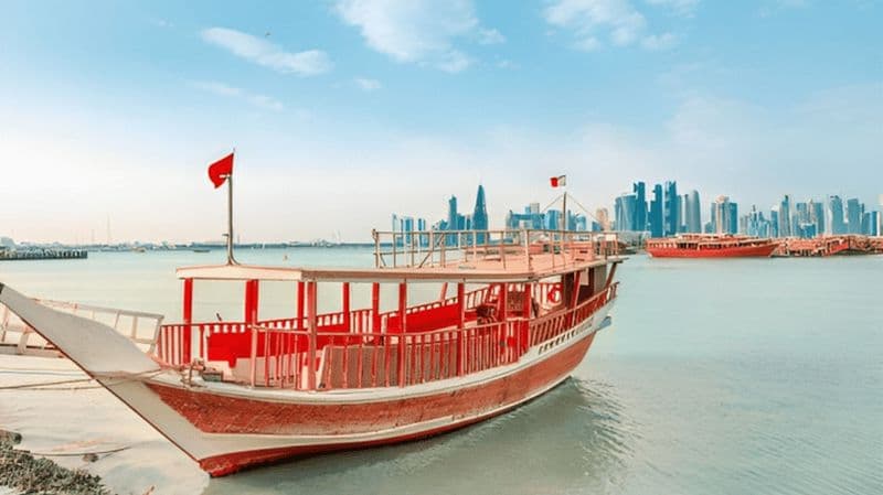 Doha : Visite guidée de la ville et croisière en bateau traditionnel Dhow