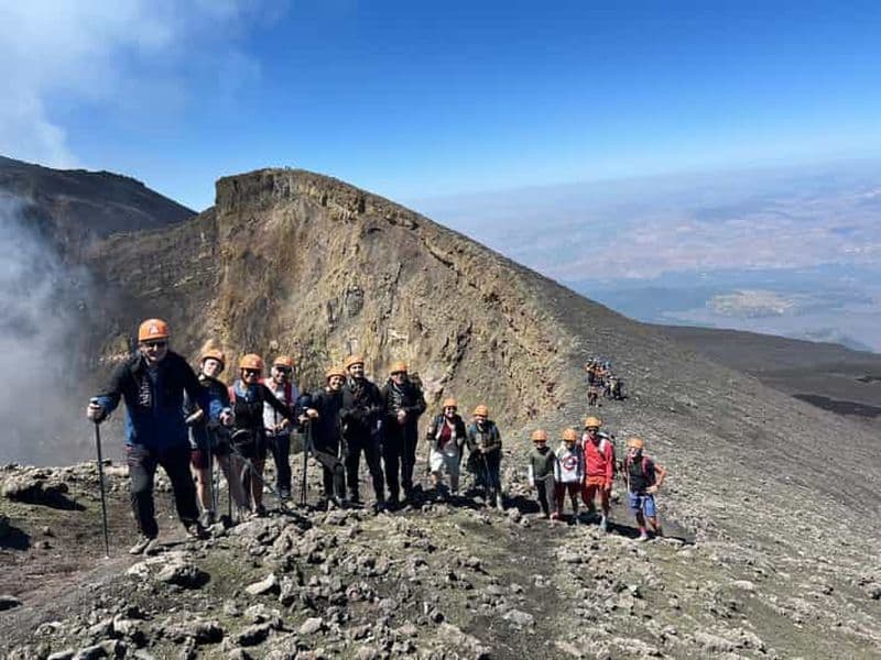 Mont Etna : Randonnée jusqu'au sommet 3400mt depuis le côté nord