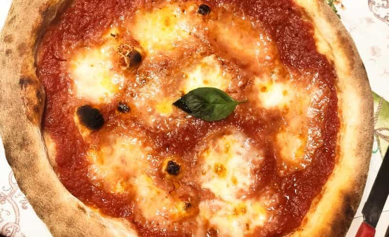 Catane : Cours de cuisine de pizza