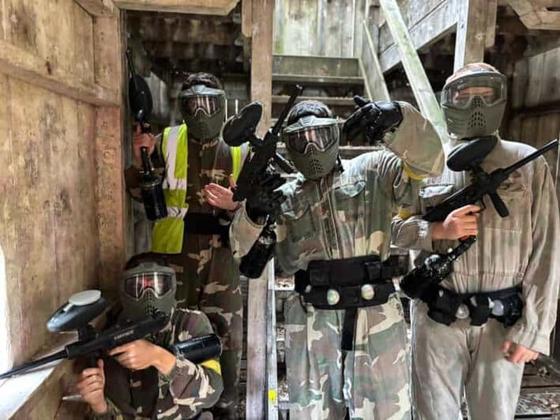 Expérience de paintball avec équipement et 100 balles - Brighton