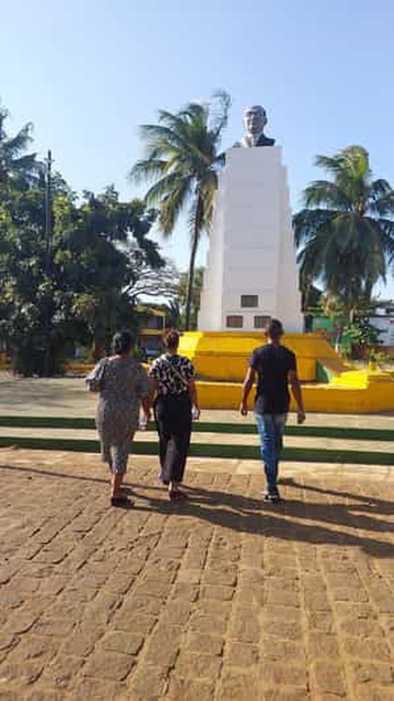 MADAGASCAR DIEGO SUAREZ : CITY TOUR