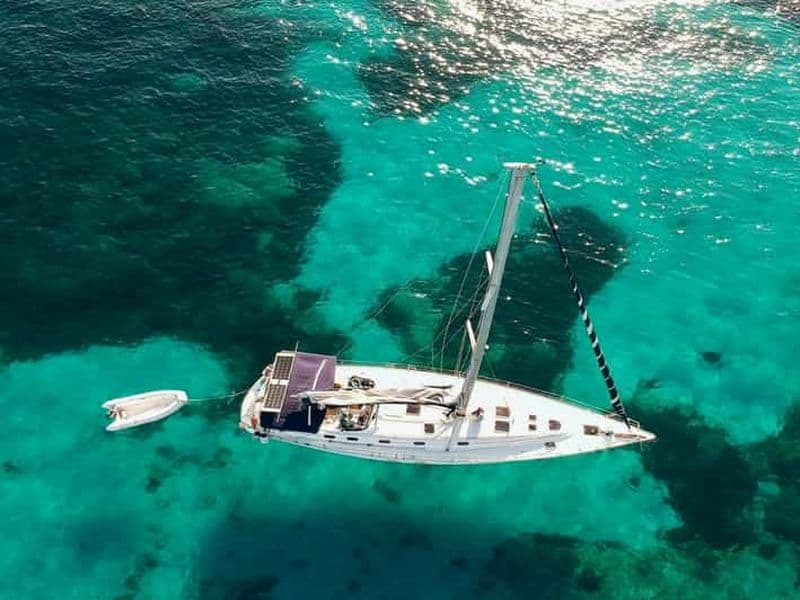 Billet La Maddalena : excursion à la voile d'une journée