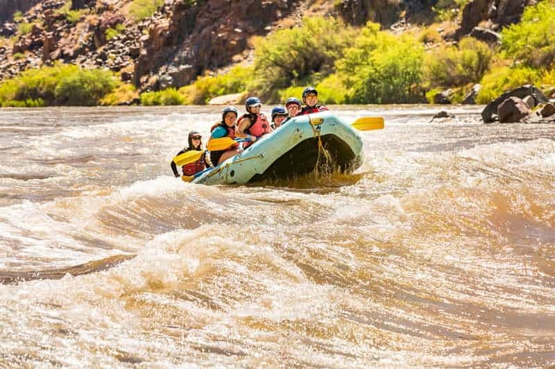Grand Canyon Ouest : Circuit autonome de rafting en eau vive