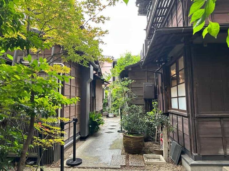 Billet Tokyo : flânez dans les vieilles villes traditionnelles ~ Yanaka et Nezu