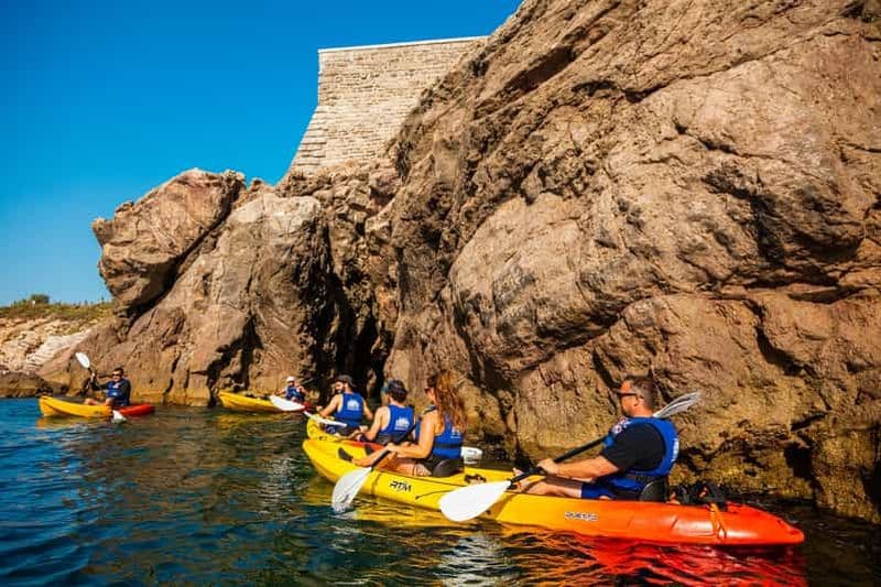 Sète: Méditerranée en kayak de mer avec un guide