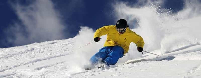 L'aventure ultime dans les Andes : Ski de luxe en hélicoptère