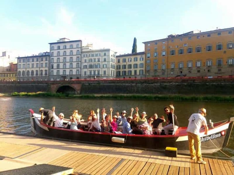Florence : croisière fluviale authentique en Barchetto avec vin et guide