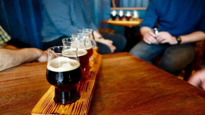 Berlin : Visite guidée de la bière artisanale et de la culture avec collations