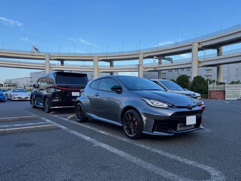 Tokyo : visite guidée sur la culture automobile JDM à bord d'une Toyota GR Yaris de 304 chevaux