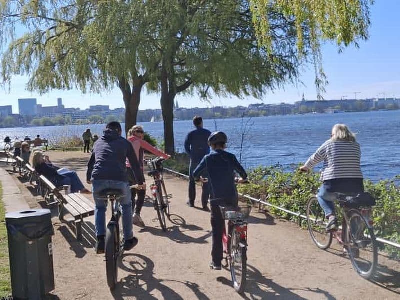Circuit à vélo autour de l'Alster : célébrités, eau et nature