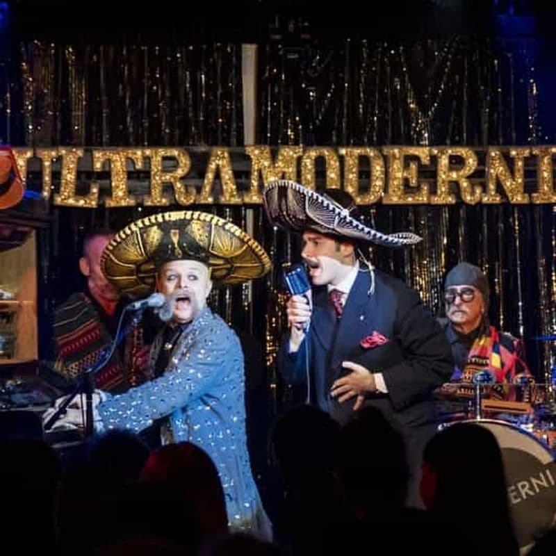 Billet Rome : billet d'entrée pour un spectacle de cabaret et de burlesque