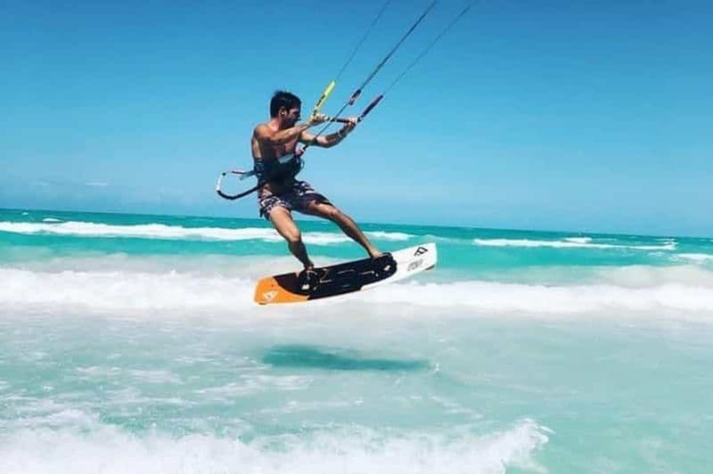 Holbox : Cours privé de kitesurf (3 heures)
