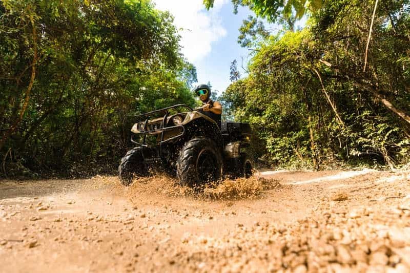 Cancun : Excursion en quad dans la jungle, descente en tyrolienne et baignade dans un cénote