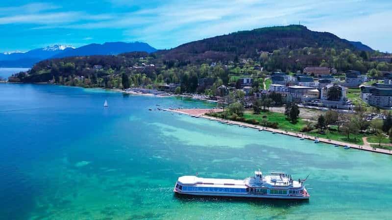 Déjeuner-croisière de 2 heures sur le lac d'Annecy – Le Libellule