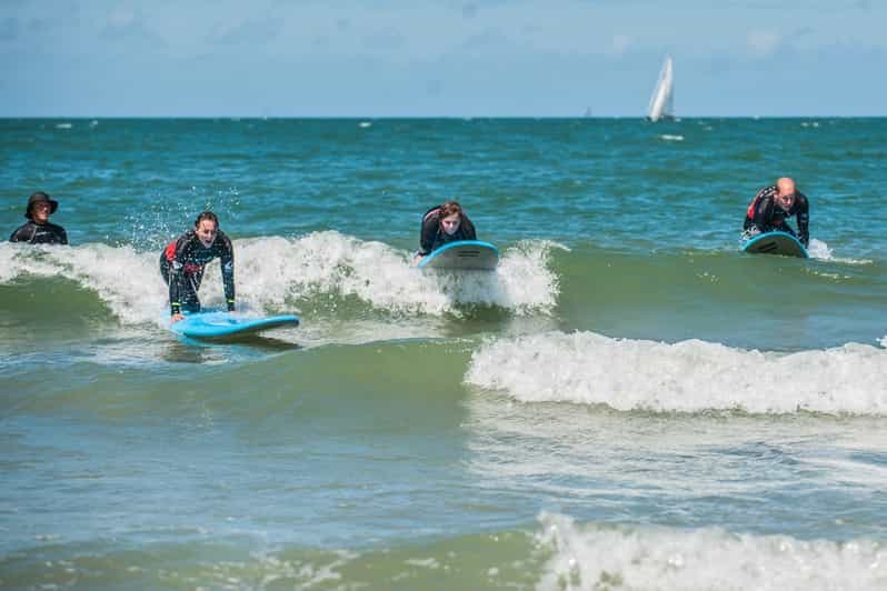 Billet La Haye : Cours de Surf pour Adultes Débutants