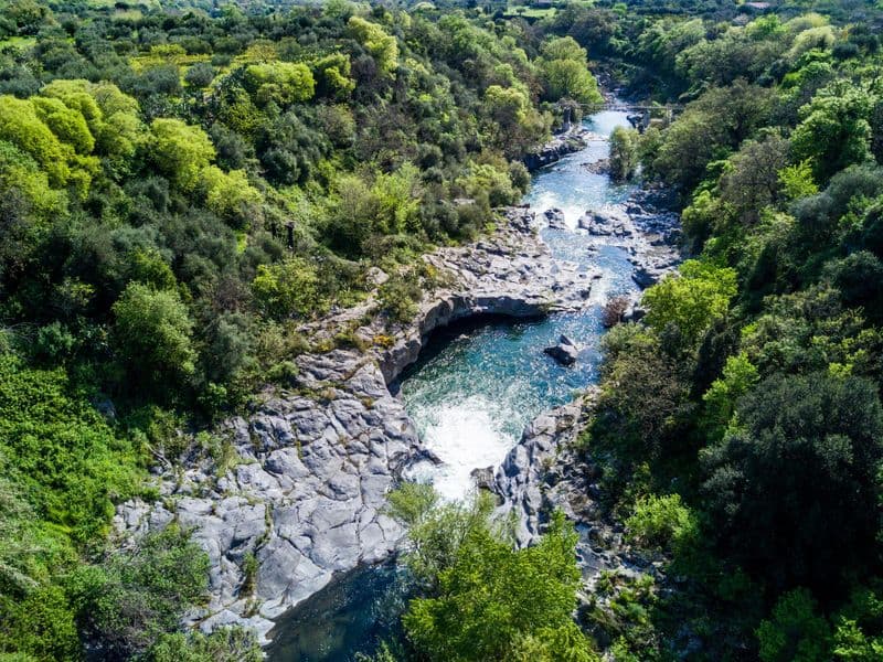Canyoning dans les gorges de l’Alcantara