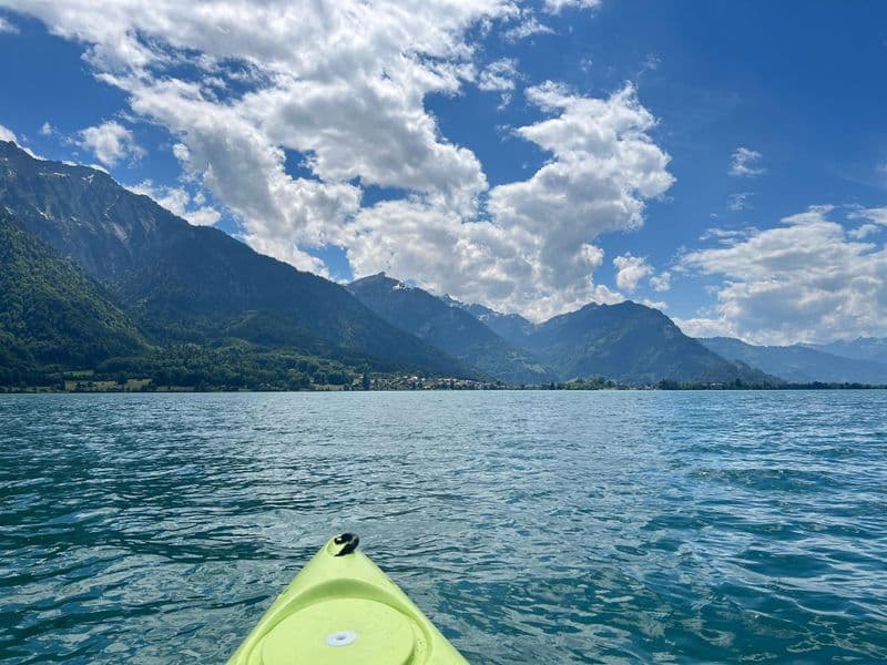 Canoë-kayak sur le lac de Brienz