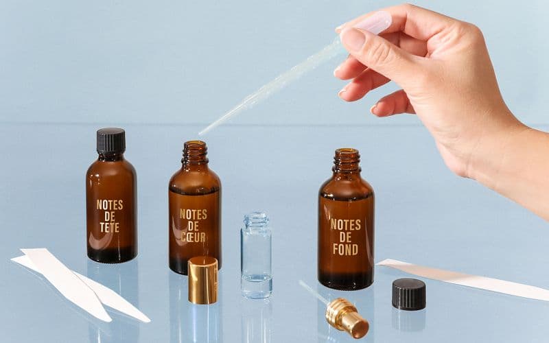 Èze : visite guidée de l'usine Fragonard avec atelier de fabrication de parfum