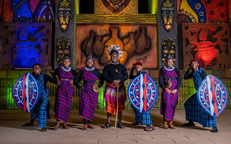 Billets d'entrée au Global Village avec suppléments (bons de repas/spectacle de cascades/5 manèges de carnaval)