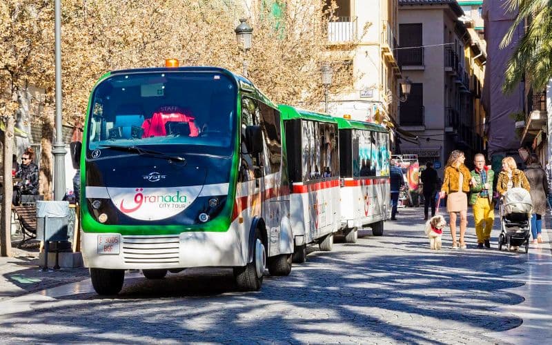 Billet City Tour : Tour en bus train Hop-On Hop-Off de Grenade