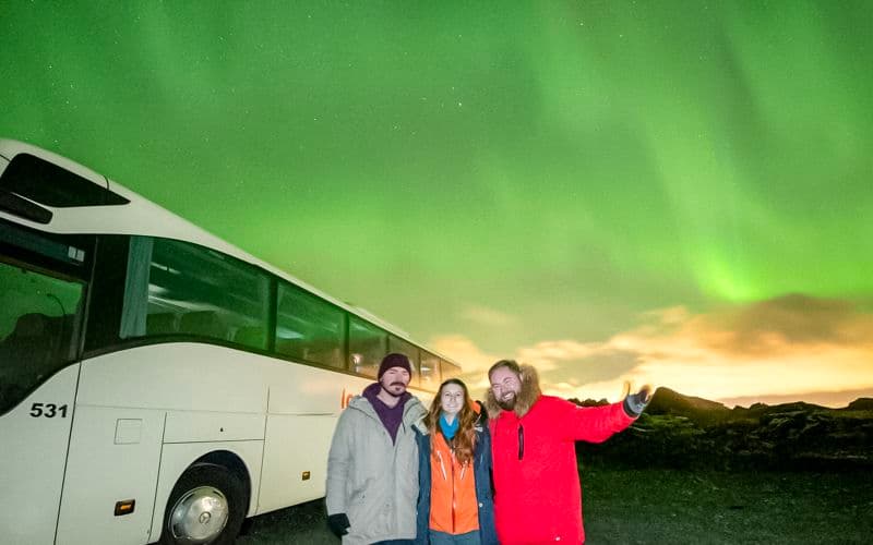 Reykjavik : Visite guidée en bus des aurores boréales