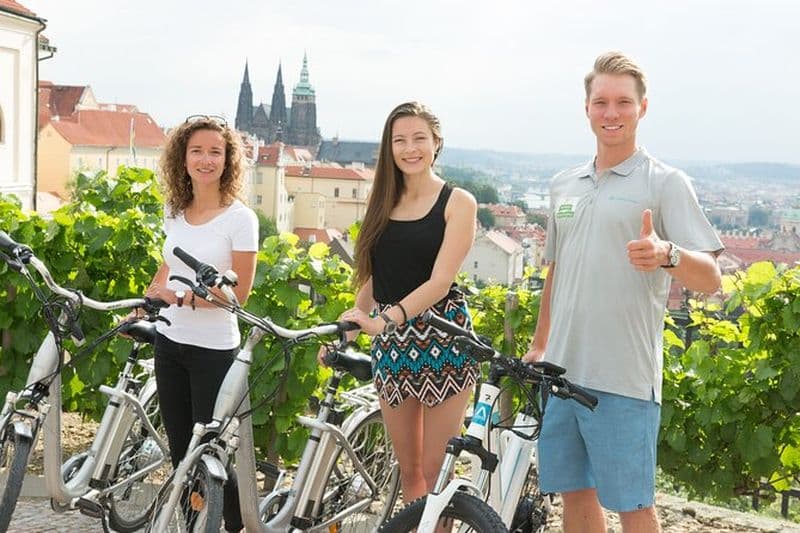 Visite guidée en vélo électrique à Prague