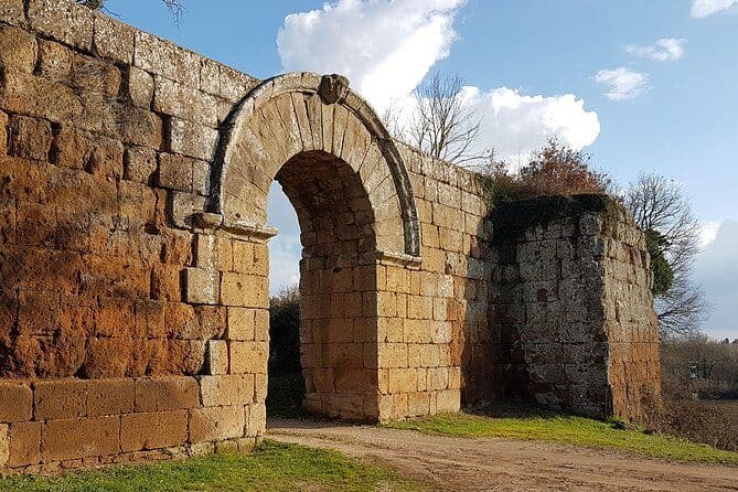 Billet Randonnée privée à Falerii Novi au départ de Rome