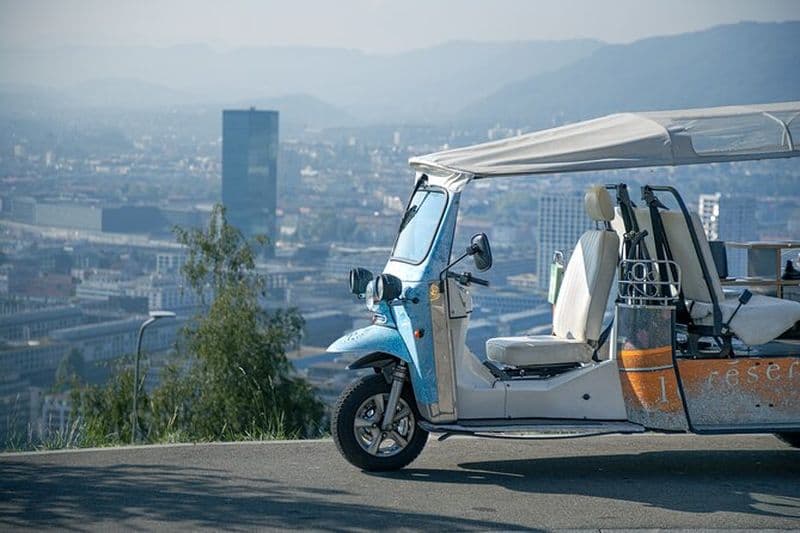 Balade en tuk tuk à Zurich