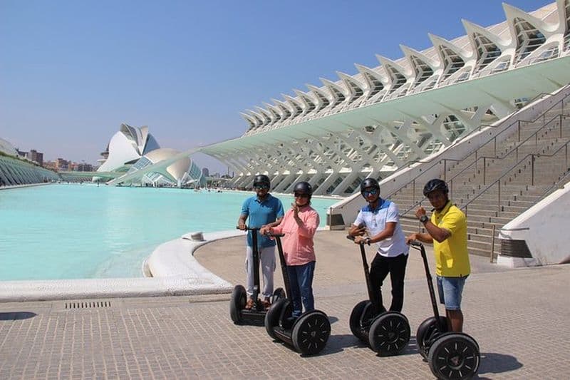 Billet Visite privée en segway de la Cité des Arts et des Sciences de Valence