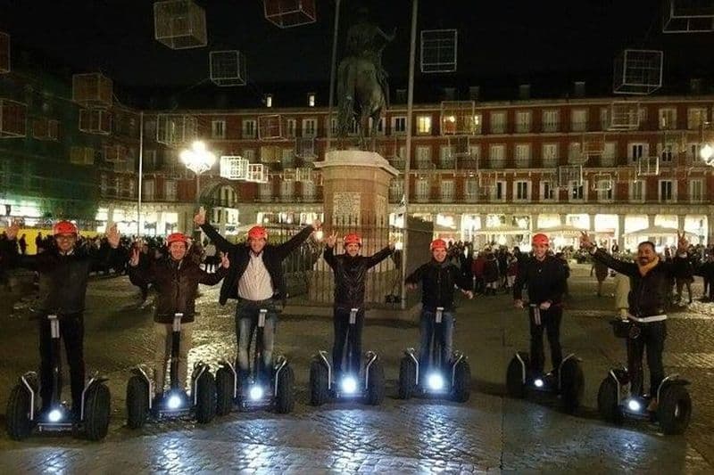 Balade nocturne en segway à Madrid
