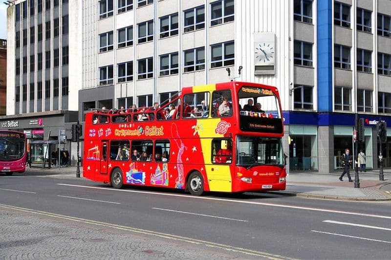 Bus touristique City Sightseeing de Belfast