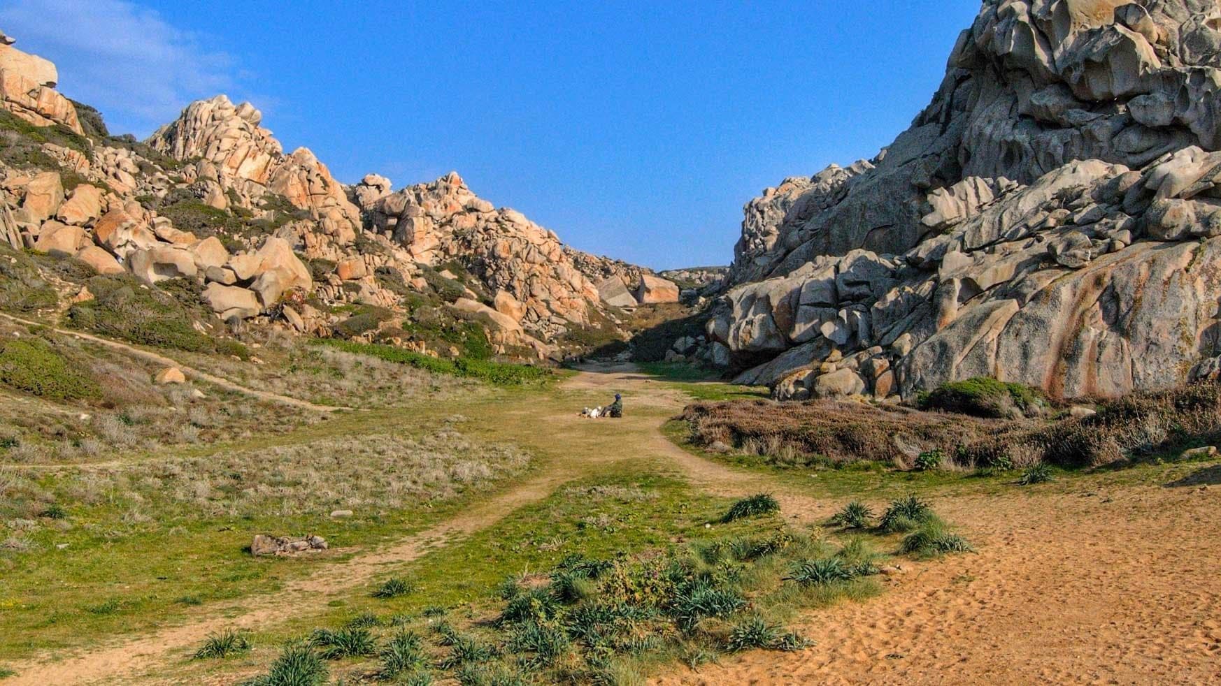 Randonnée à Santa Teresa di Gallura dans la Valle della Luna