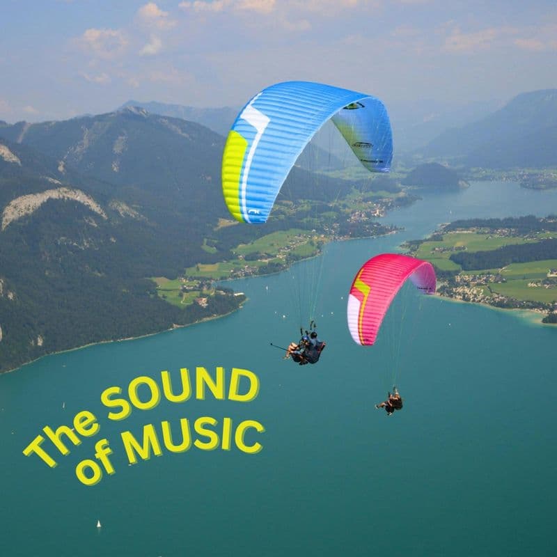Parapente tandem au-dessus du Wolfgangsee à Salzkammergut