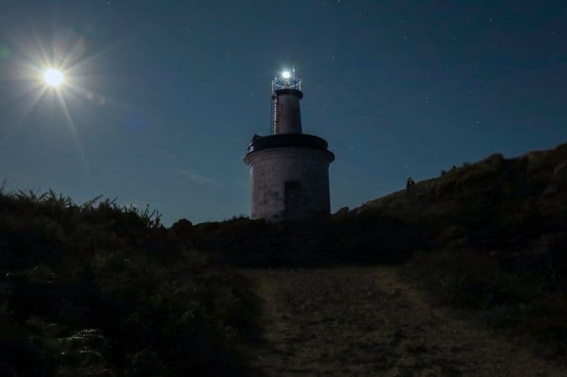 Observation des étoiles sur les îles Cies en voilier
