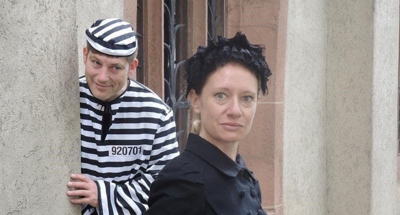 Visite à pied panoramique de la ville historique de Bâle avec un guide déguisé