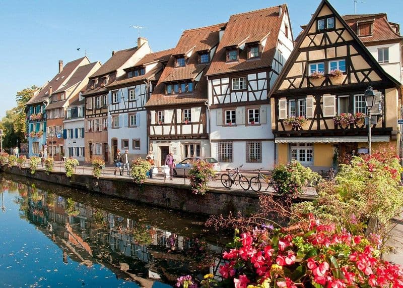 Excursion privée d'une journée à Colmar au départ de Bâle avec dégustation de vins