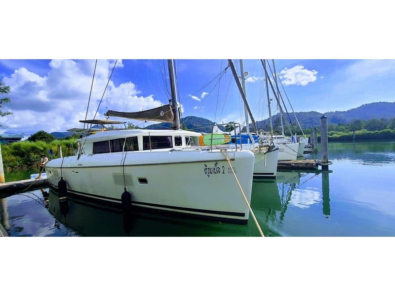 Lagoon 421 (Multihull)