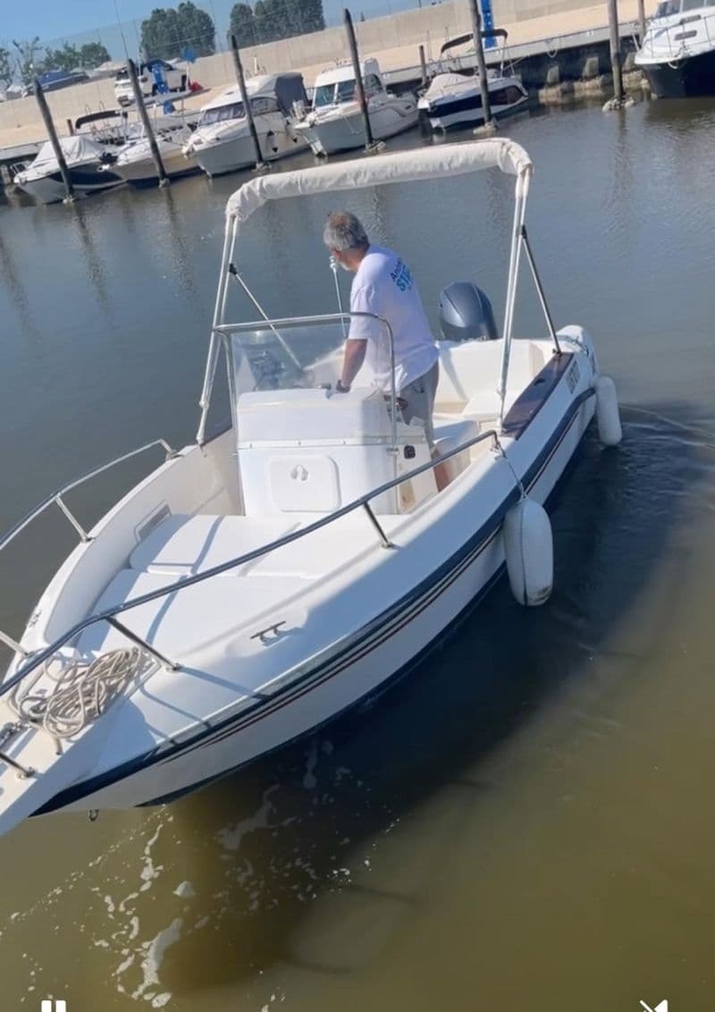 Billet Elan 17 CC (Motorboat)